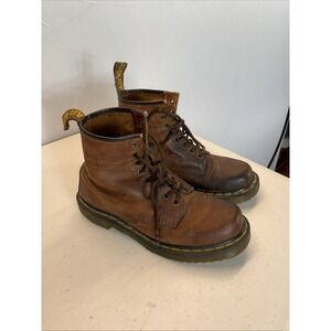Dr. Martens Men's 1460 Crazy Horse Leather 8-Eye Lace Up Boots Brown Size 7/8.5w